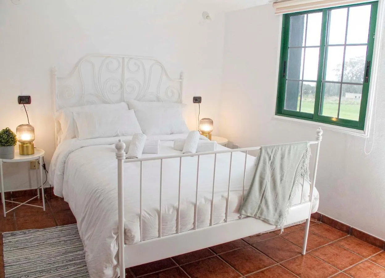 Vakantiehuis La Macadamia Villa La Laguna  Spanje